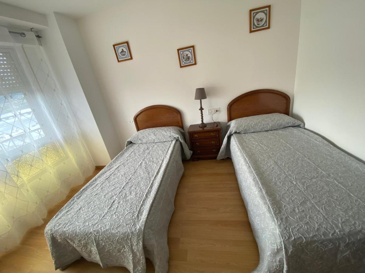 Apartamento Centrico Con Vistas Y Cerca De Playa Puentedeume Exterior foto